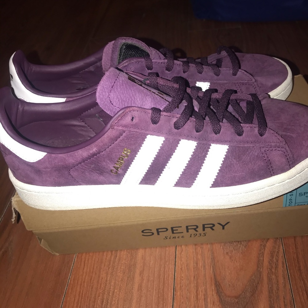Adidas sneaker